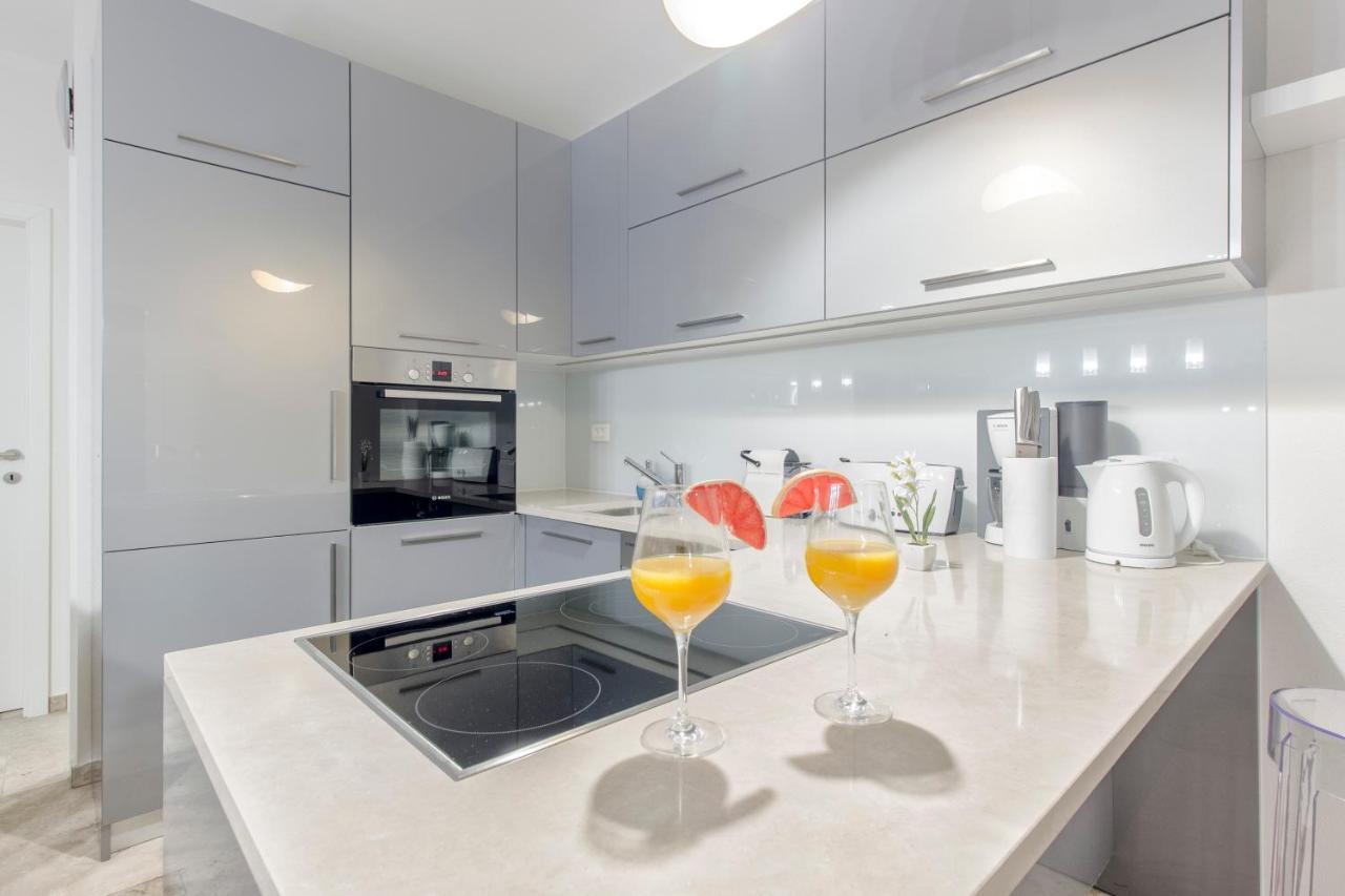 Dalmata Lounge Apartment Starigrad Paklenica Exterior photo