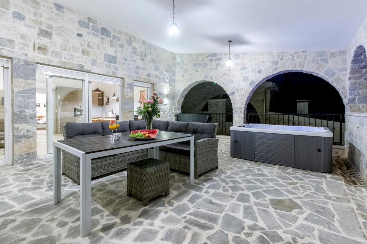 Dalmata Lounge Apartment Starigrad Paklenica Exterior photo